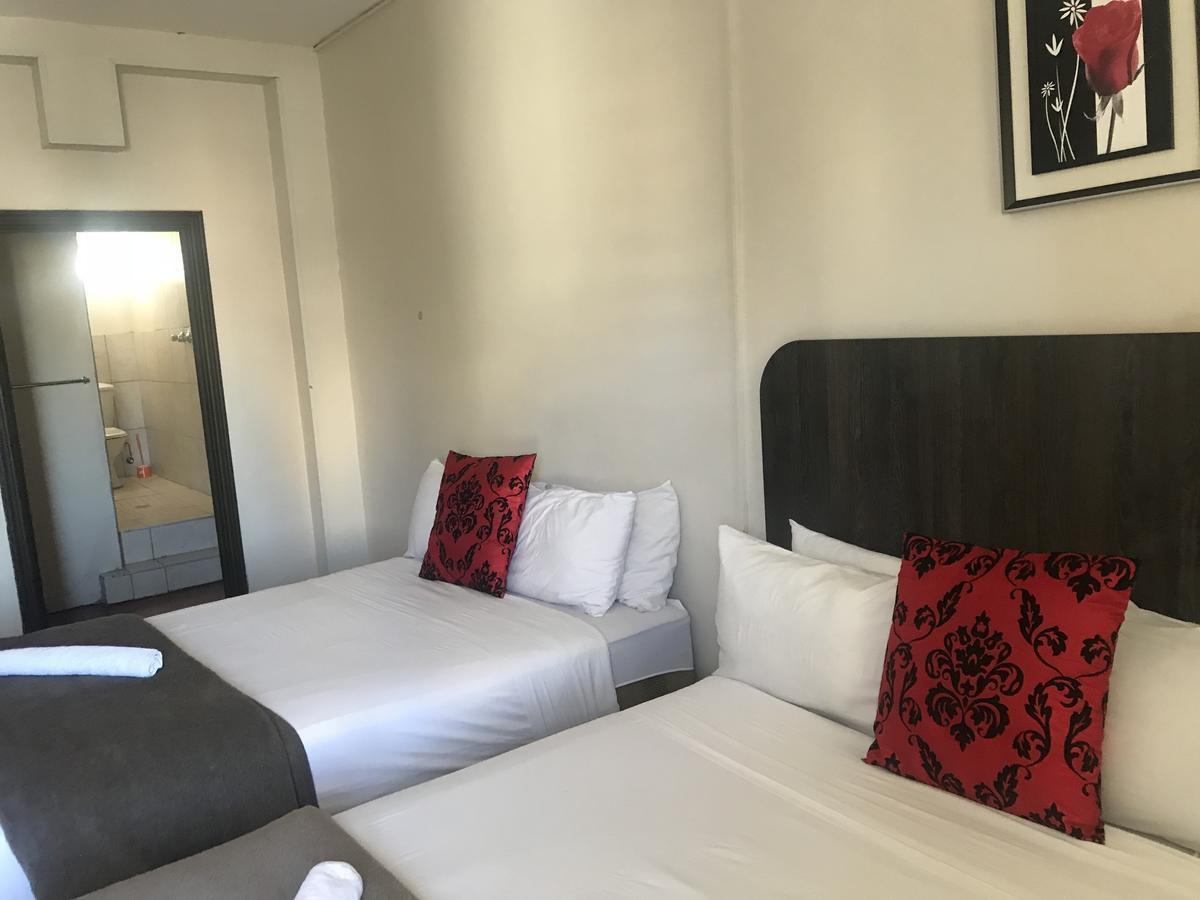 Businessburg Hotel Johannesburg Bagian luar foto